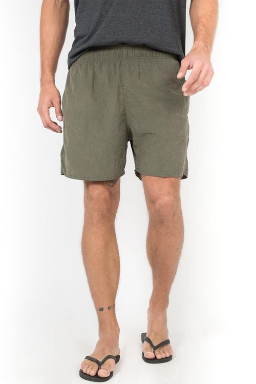 Short Liso Com Cós Elástico Verde Militar